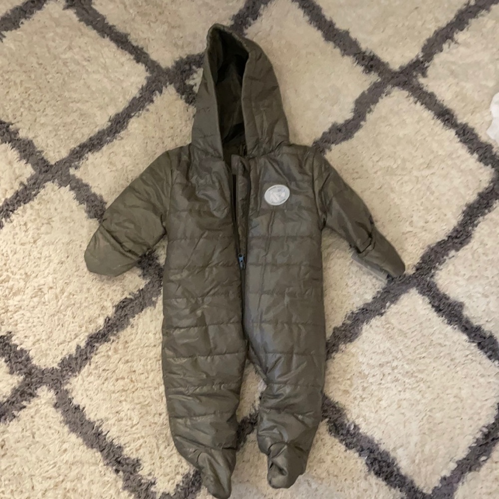 0-3 months green snow suit